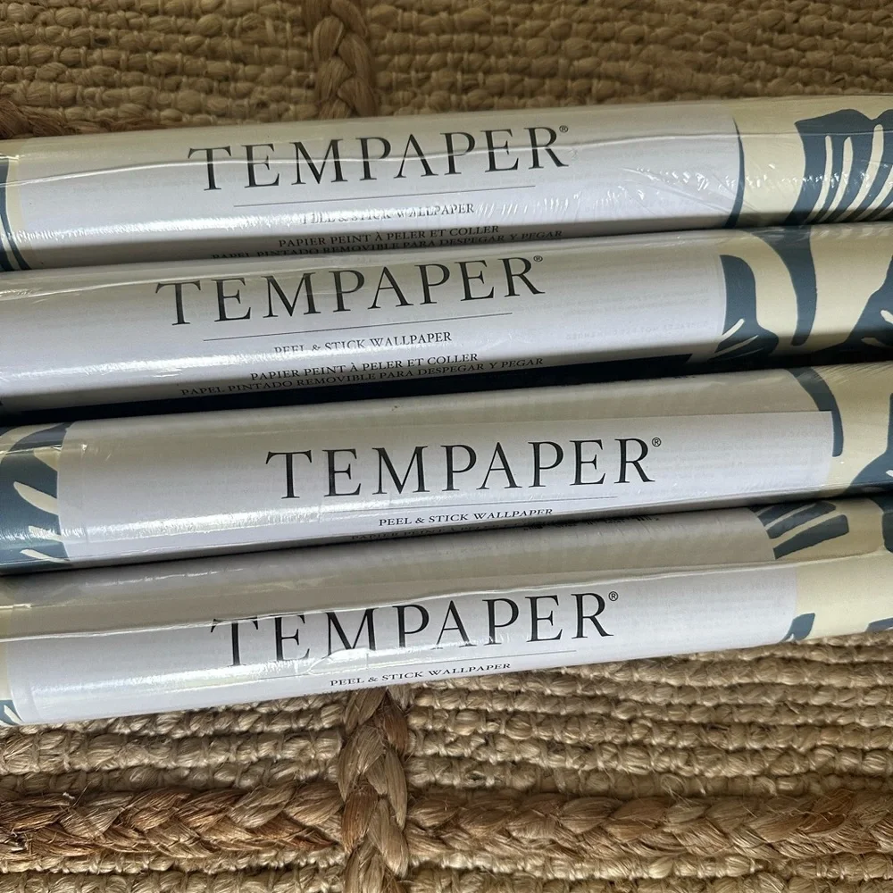 Peel and Stick Coastal Tempaper Blue Botanical Wallpaper 4 rolls